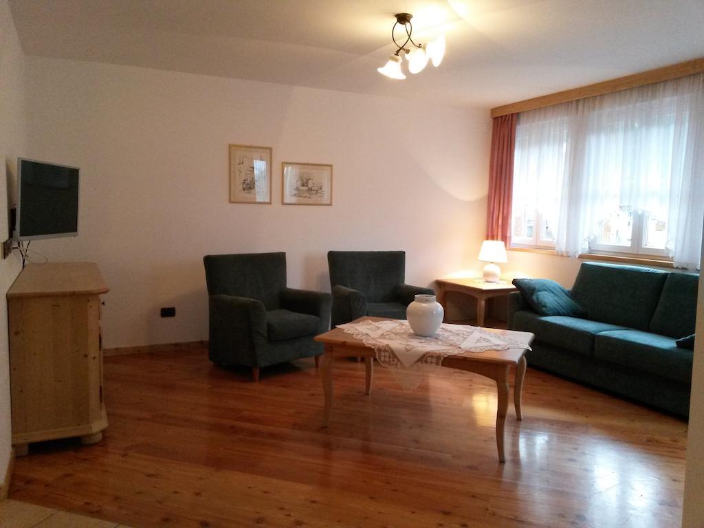 Appartamenti Residence Rodolon Campestrin Oda fotoğraf